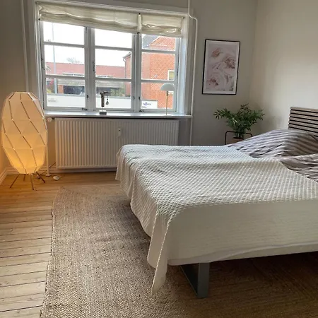 Stor Lys Pa 100 Kvm, Beliggenhed Holstebro