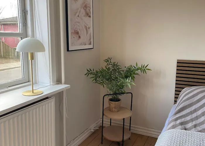 Apartament Stor Lys Pa 100 Kvm, Beliggenhed