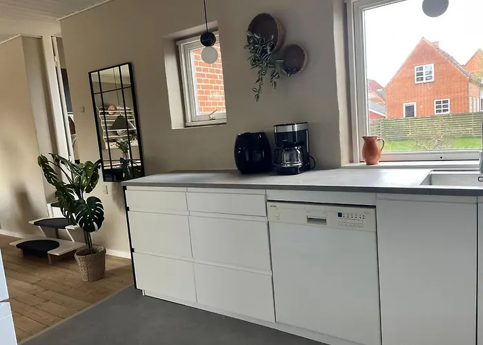 Stor Lys Pa 100 Kvm, Beliggenhed Apartament *